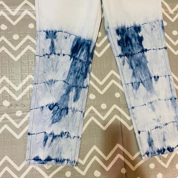 Blank NYC high rise Madison crop tie dye acid wash denim jeans - Picture 6 of 9